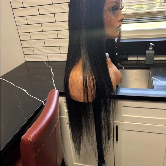 Black Straight Lace Front Wig - Women Hair - Picture 3 of 7